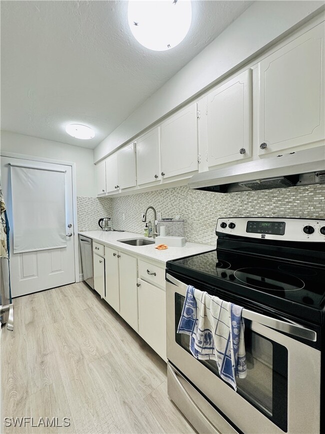 property at 72 7th St S