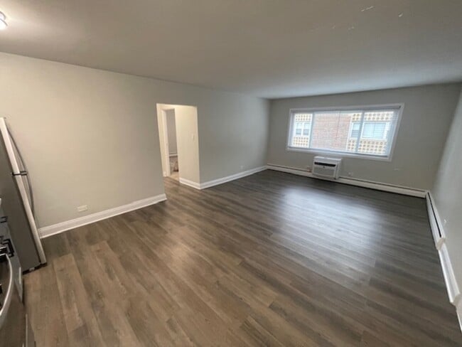 5 N Dryden Pl in Arlington Heights, IL - Building Photo - Building Photo