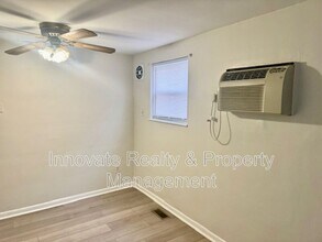 9513 Hoff St in Philadelphia, PA - Building Photo - Building Photo