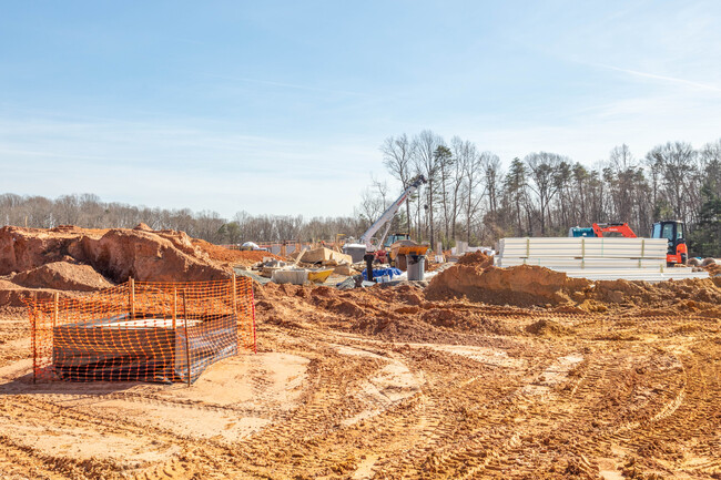 Woodleigh Chase in Fairfax, VA - Building Photo - Building Photo