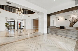 990 Corporate Dr in Westbury, NY - Building Photo - Building Photo