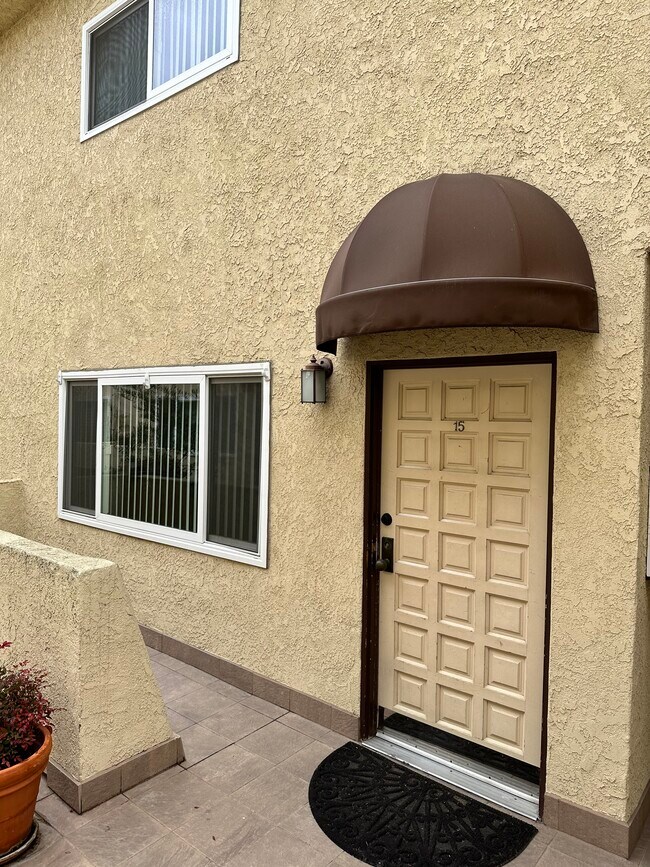 4370 Colfax Ave Rentals in Studio City, CA