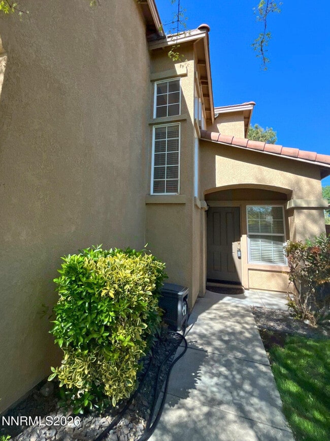 2521 Napoli Dr in Sparks, NV - Building Photo - Building Photo
