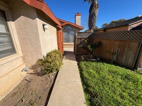 1912 N Western Ave in Santa Maria, CA - Building Photo - Building Photo
