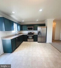 92 Embassy Ct in Martinsburg, WV - Building Photo - Building Photo