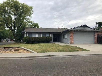 537 Skye A Ct in Stockton, CA - Foto de edificio - Building Photo
