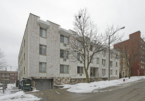 Contessa Apartments