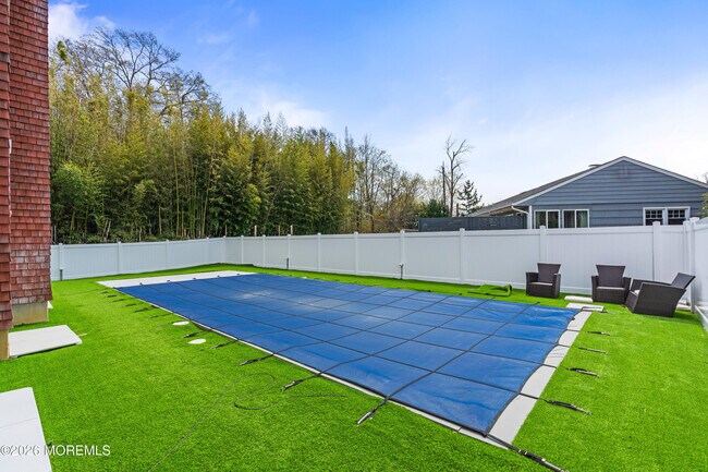 558 Cedar Ave in West Long Branch, NJ - Building Photo - Building Photo