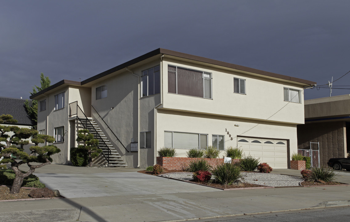 1293 141st Ave in San Leandro, CA - Building Photo