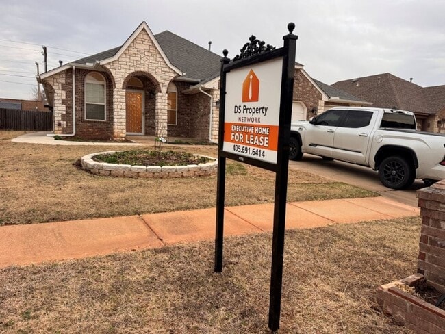 property at 1704 Dorothy Dr