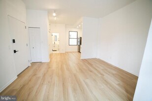 1822 15th St NW in Washington, DC - Building Photo