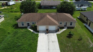 3940 20th St W in Lehigh Acres, FL - Building Photo - Building Photo