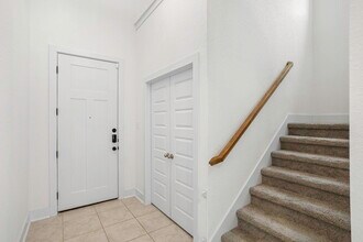 12807 Dewberry Crk in San Antonio, TX - Building Photo - Building Photo