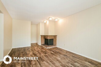 2075 Cordoba Dr in Florissant, MO - Building Photo - Building Photo