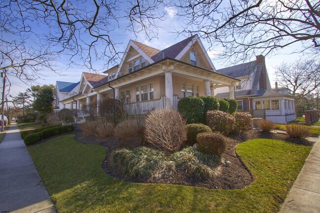 2 S Dudley Ave in Ventnor City, NJ - Building Photo - Building Photo