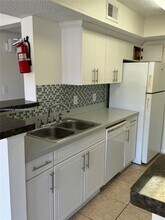 10501 SW 155th Ct in Miami, FL - Building Photo - Building Photo