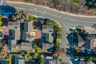 20272 Pacifica Dr in Cupertino, CA - Building Photo - Building Photo