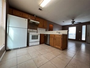 5603 Madison St in Houston, TX - Building Photo - Building Photo