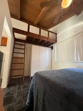 12011 Browning Ave in Santa Ana, CA - Foto de edificio - Building Photo