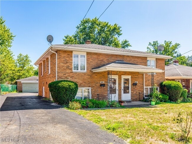 property at 1038 Saxon Ave