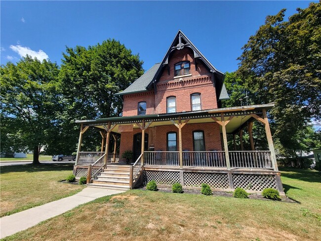 49 Center St in Oneonta, NY - Building Photo - Building Photo