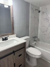1305 W 26th Pl in Hialeah, FL - Building Photo - Building Photo