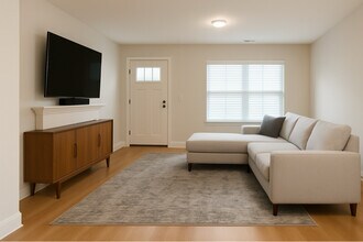 353 Oak Br Rd in Arden, NC - Foto de edificio - Building Photo