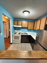 75 Scotch Pond Pl in Quincy, MA - Building Photo - Building Photo