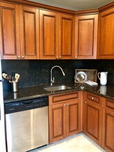 65 Fairfield Way-Unit -JU14 in Commack, NY - Building Photo - Building Photo