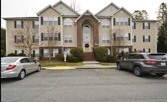 434 Ivy Glen Dr in Winston-Salem, NC - Building Photo