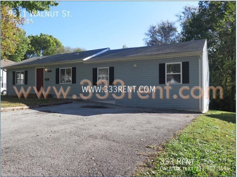 9311 Walnut St in Kansas City, MO - Building Photo
