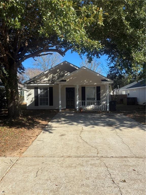 property at 611 Westchase Ct S