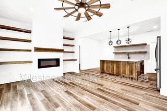 432 Bentwood Dr in Pottsboro, TX - Building Photo - Building Photo