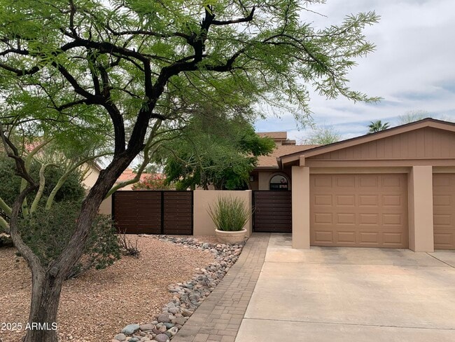 property at 16653 E Bayfield Dr