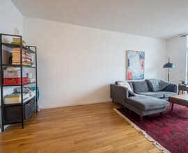 1134 W Granville Ave, Unit #  01117 in Chicago, IL - Building Photo - Building Photo