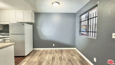 837 S Ardmore Ave in Los Angeles, CA - Building Photo - Building Photo