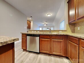 2413 Castle Creek Dr in Little Elm, TX - Building Photo - Building Photo