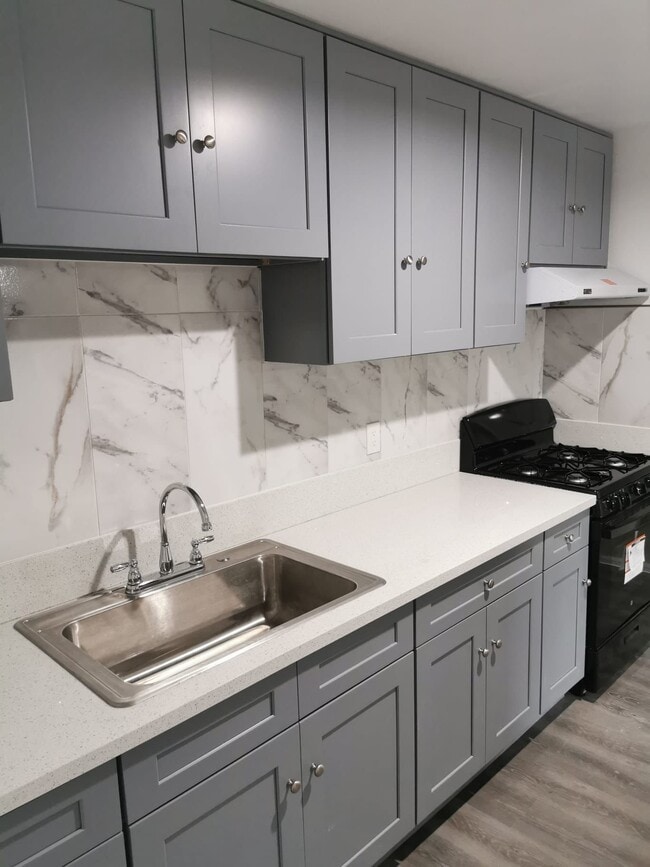 property at 9490 Elm Ave