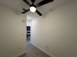 1235 NW 2nd Ave, Unit A7 in Miami, FL - Building Photo - Building Photo