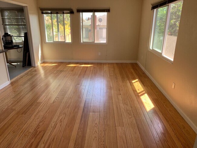 619 Poirier St in Oakland, CA - Building Photo - Building Photo