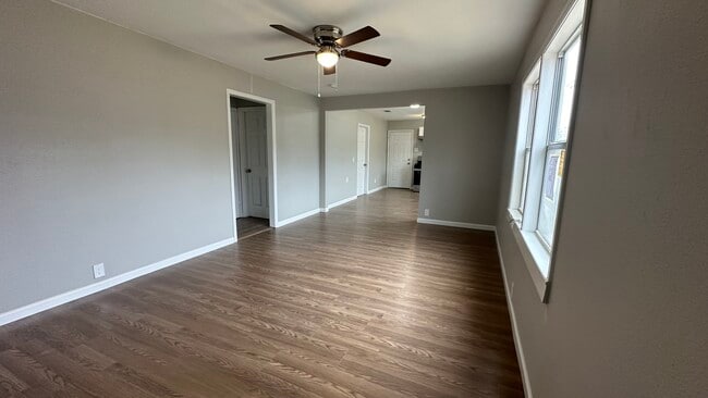 901 Johnson St in Terrell, TX - Building Photo - Building Photo