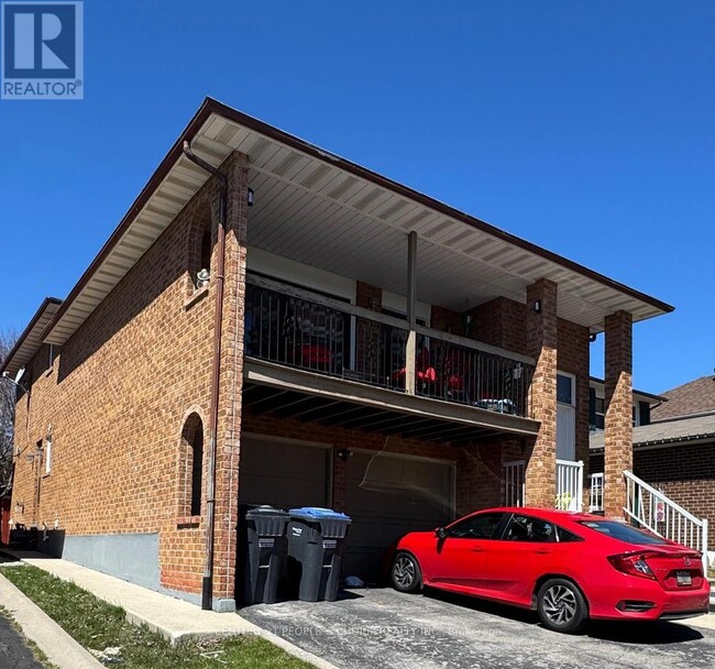14 Albemarle Ct in Brampton, ON - Building Photo - Building Photo