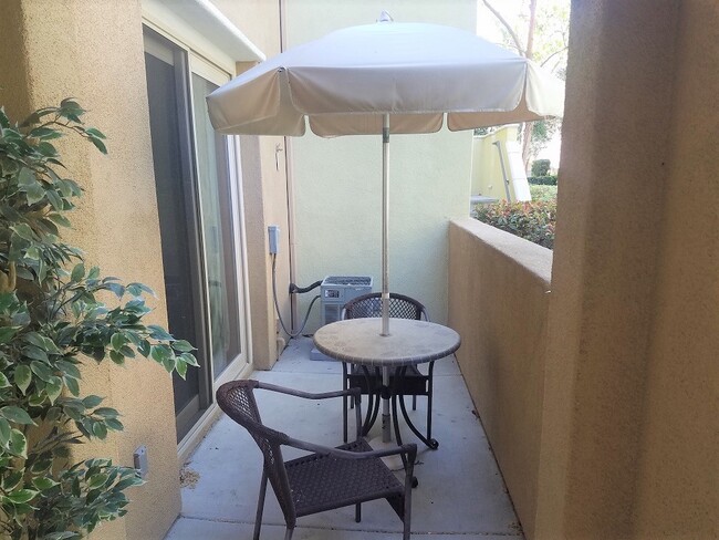 2587 Escala Cir in San Diego, CA - Building Photo - Building Photo