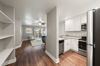 Summerhill Terrace in San Leandro, CA - Building Photo - Building Photo