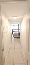 600 NE 36th St, Unit T12 in Miami, FL - Building Photo - Building Photo