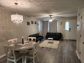 614 3rd Ave S in North Myrtle Beach, SC - Building Photo - Building Photo