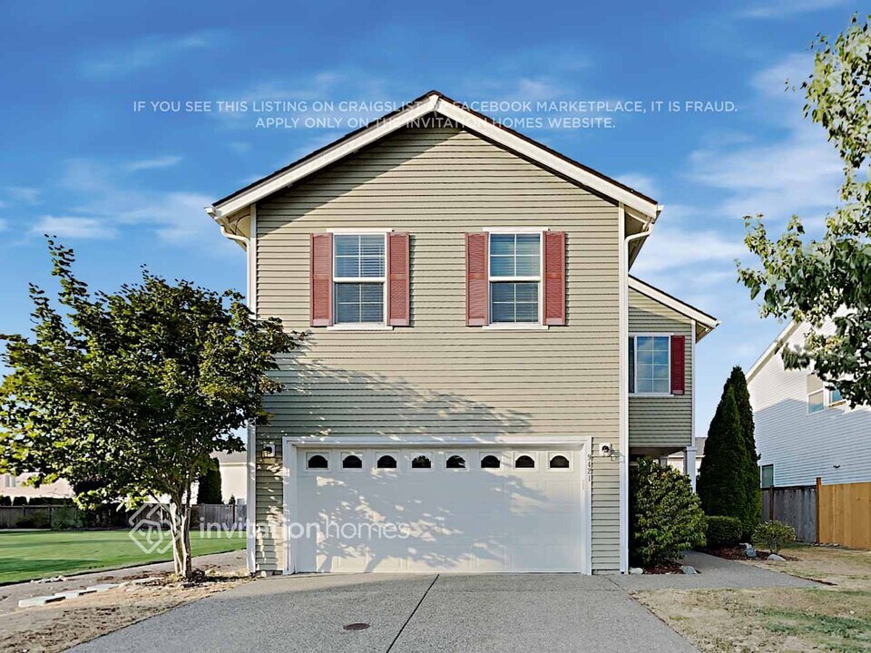 9421 185th St Ct E in Puyallup, WA - Building Photo