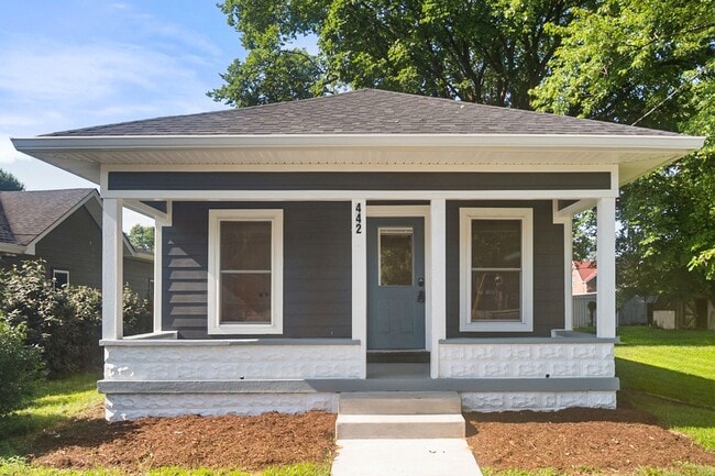 property at 442 W Stansifer Ave