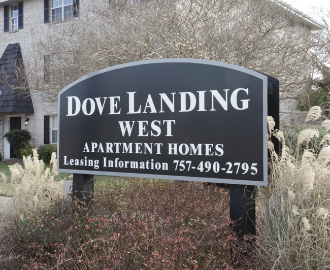 Dove Landing in Virginia Beach, VA - Building Photo - Building Photo