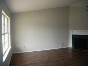 2570 Bryce Cove in Horn Lake, MS - Building Photo - Building Photo